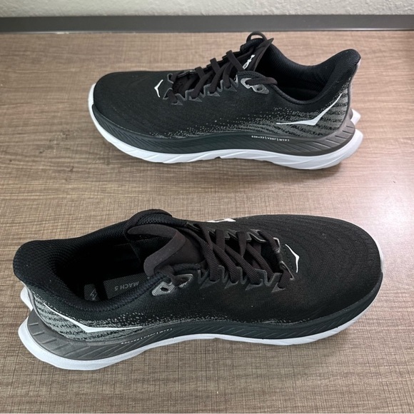Women’s Hoka Mach 5 Black Size 7.5 - Picture 1 of 5